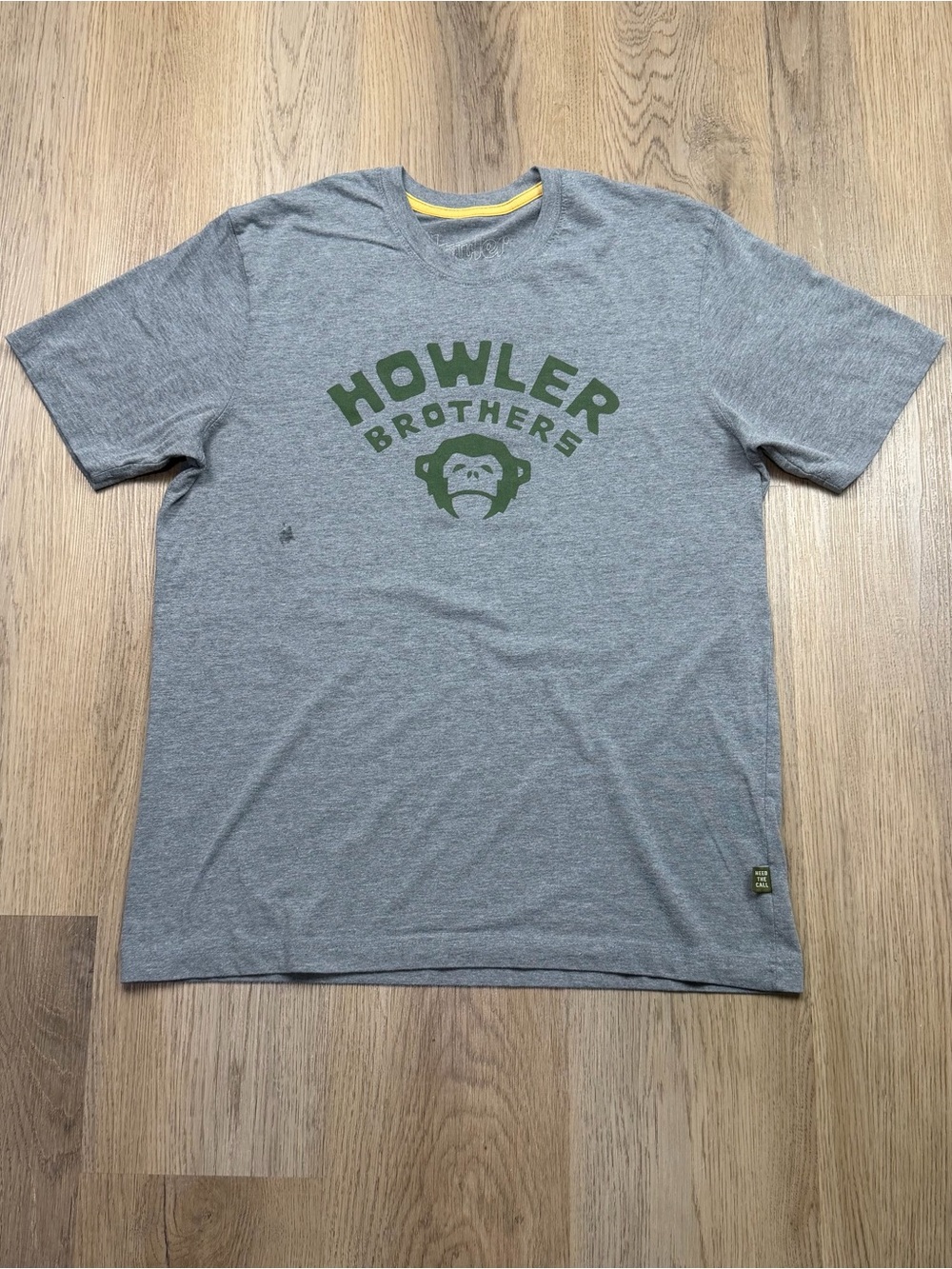 Howler Brothers shirt men’s size M gray outdoor hiking monkey